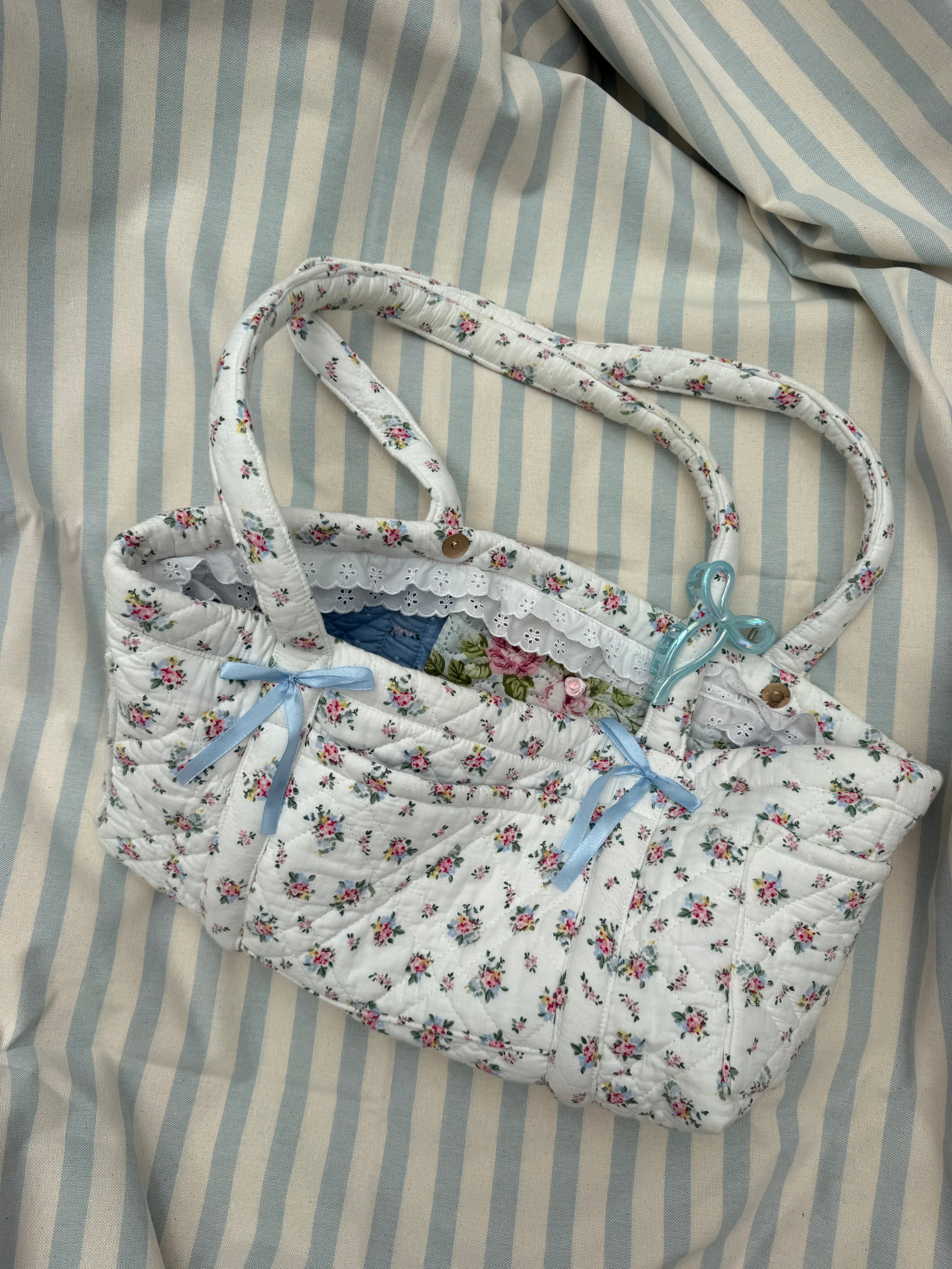 Medium Mom's Floral Tote